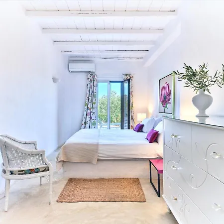 Light Holiday home Vourkari